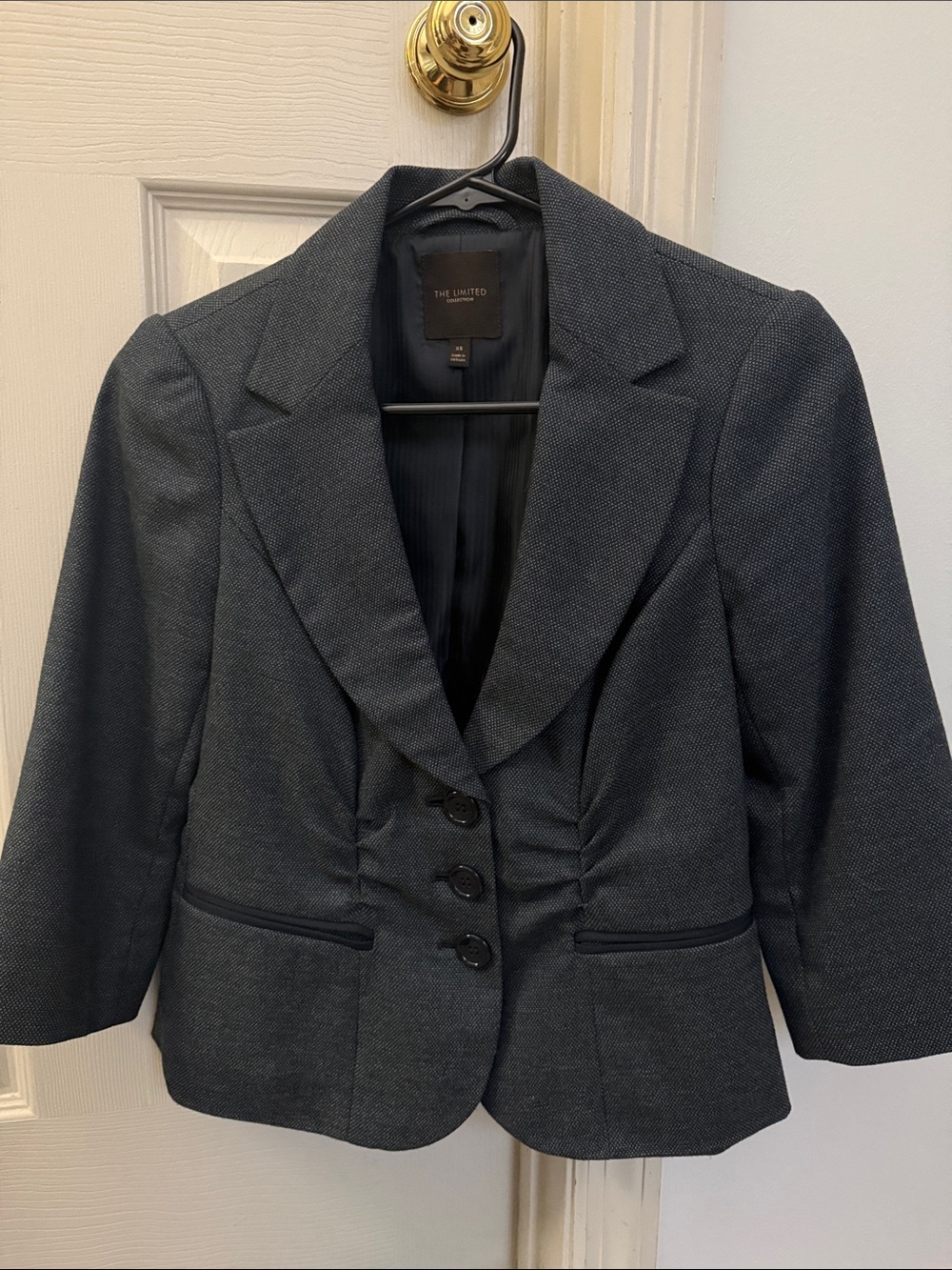 The Limited Women's Textured Three-Button Blazer